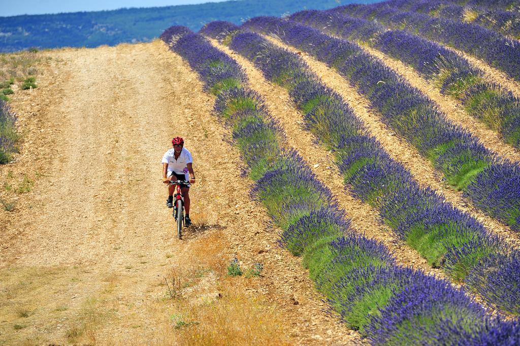 ホテル Vvf Drome Provence モンブリュン・レ・バン エクステリア 写真